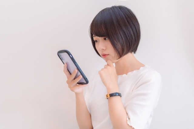 若手人材が応募前に見ているのは「給与や条件」だけではない